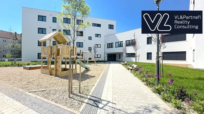 Prodej bytu 3+kk, Šlapanice, Brněnská, 92 m2