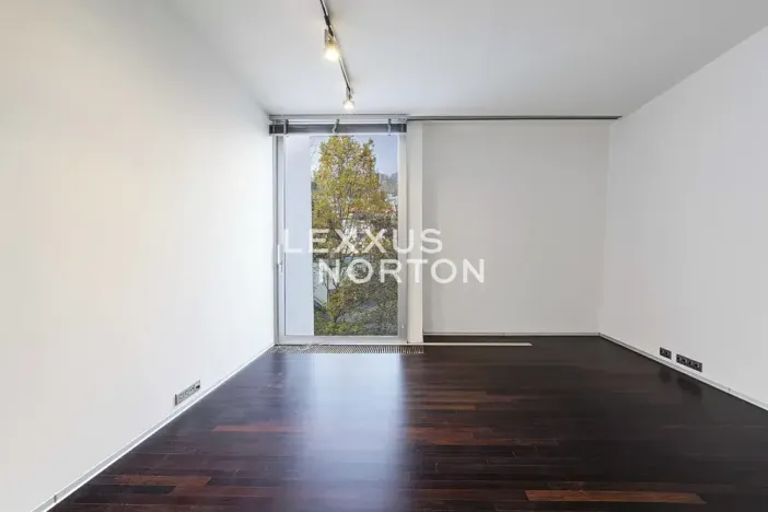 Pronájem bytu 6+kk a větší, Praha - Smíchov, Na Hřebenkách, 297 m2
