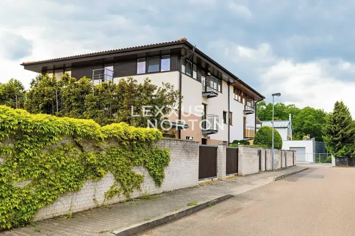 Prodej rodinného domu, Praha - Michle, Na Bohdalci, 322 m2