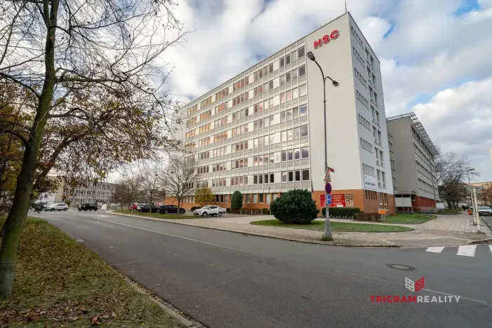 Pronájem kanceláře, Hradec Králové - Slezské Předměstí, Jižní, 18 m2