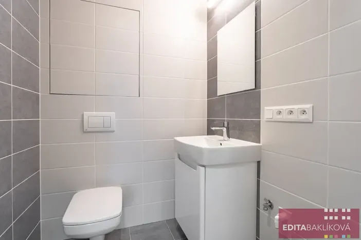 Pronájem bytu 2+kk, Olomouc, Eduarda Hamburgera, 57 m2