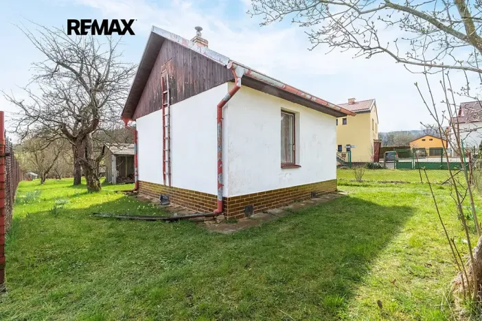 Prodej pozemku pro bydlení, Holubov, 739 m2