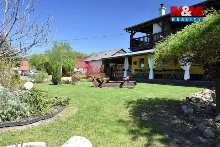 Prodej restaurace, Hukvaldy, 530 m2