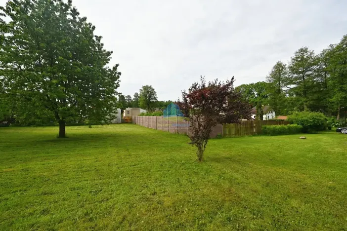 Prodej pozemku, Plesná - Lomnička, 849 m2