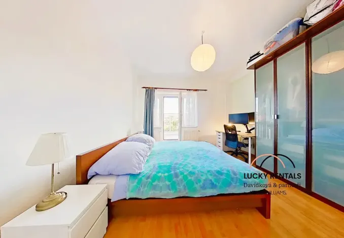 Pronájem bytu 2+kk, Praha - Žižkov, Hartigova, 40 m2