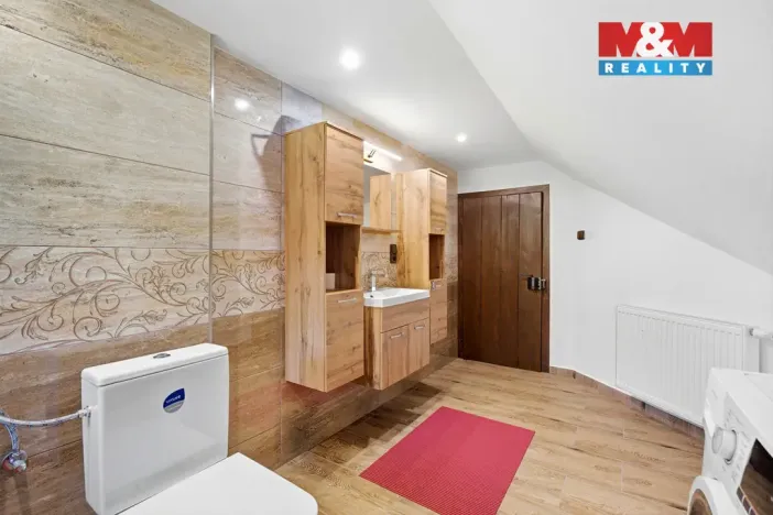 Prodej rodinného domu, Nové Město pod Smrkem - Hajniště, 266 m2