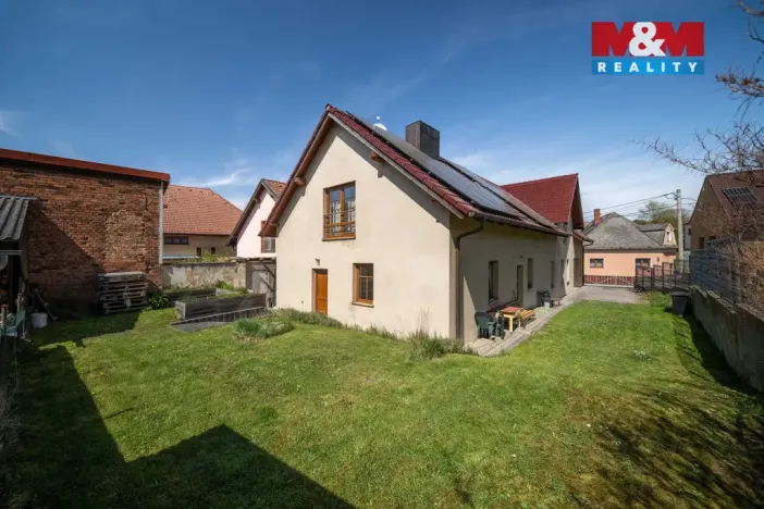 Prodej rodinného domu, Cheznovice, 227 m2