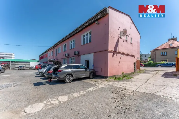 Pronájem obchodního prostoru, Praha - Horní Počernice, Náchodská, 121 m2