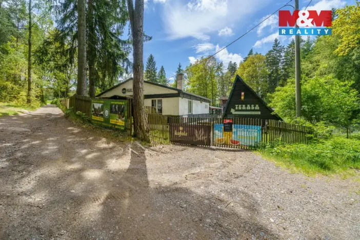 Prodej komerční nemovitosti, Nová Role - Mezirolí, 795 m2