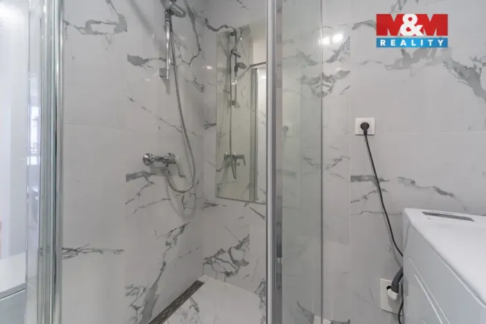 Prodej bytu 2+1, Hranice, U pošty, 61 m2