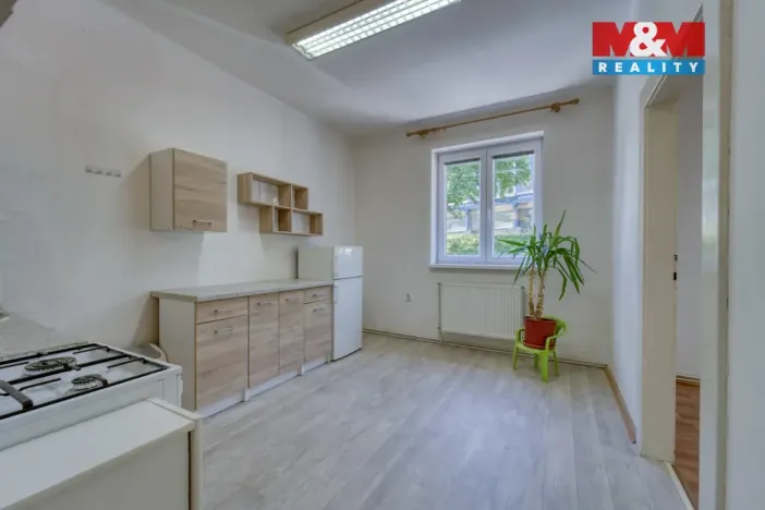 Pronájem bytu 1+1, Plzeň - Jižní Předměstí, Lukavická, 38 m2