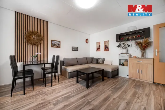 Prodej bytu 2+1, Polička - Horní Předměstí, M. Bureše, 59 m2