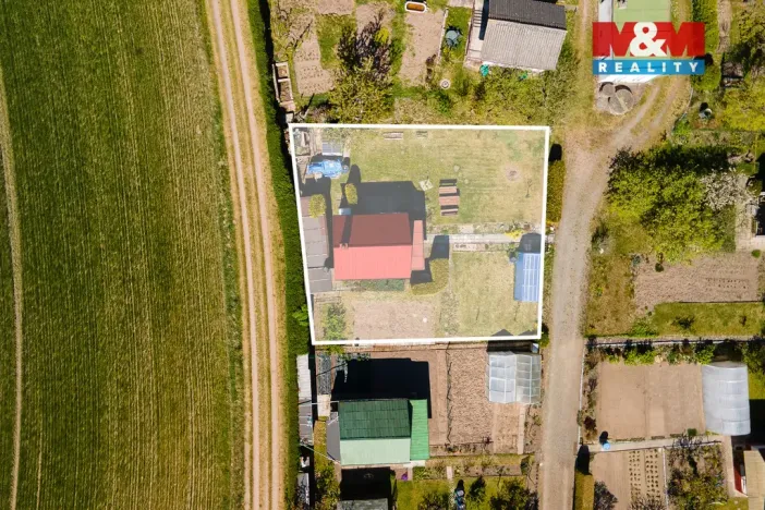 Prodej chaty, Hradec Králové - Slatina, 385 m2