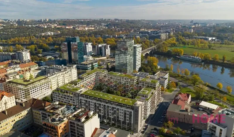 Pronájem bytu 1+kk, Praha - Holešovice, V háji, 37 m2