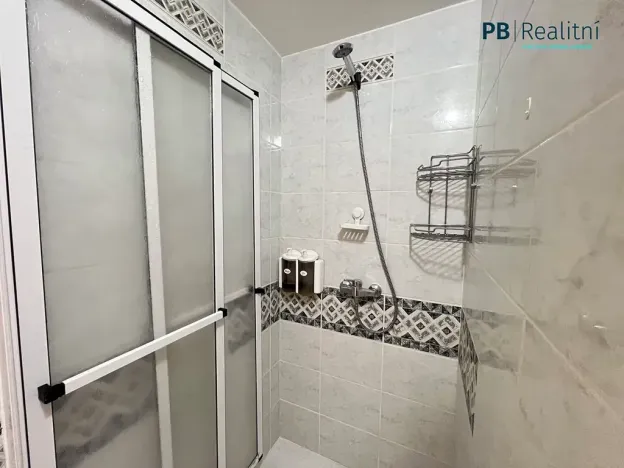 Prodej rodinného domu, Roztoky, 522 m2