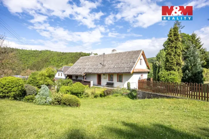 Prodej chalupy, Bouzov - Blažov, 160 m2