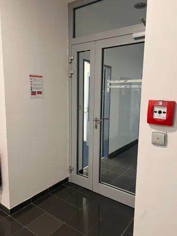 Pronájem kanceláře, Praha - Letňany, 150 m2