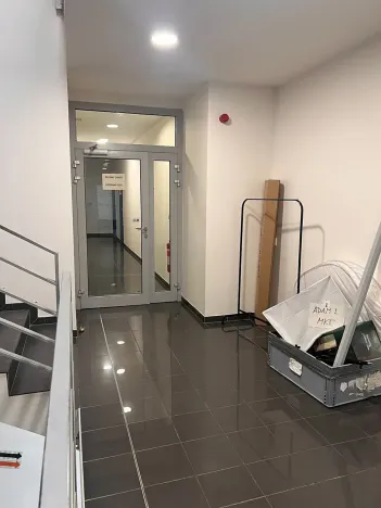 Pronájem kanceláře, Praha - Letňany, 150 m2