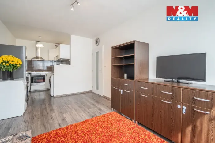 Pronájem bytu 2+kk, Kladno, Anglická, 40 m2