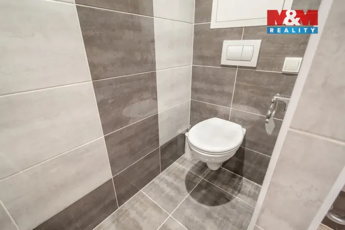 Pronájem bytu 2+kk, Kladno, Anglická, 40 m2