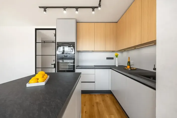 Prodej bytu 3+kk, Praha - Žižkov, Roháčova, 79 m2