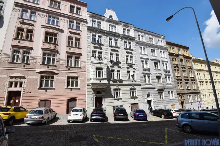 Prodej bytu 3+kk, Praha - Žižkov, Chvalova, 78 m2