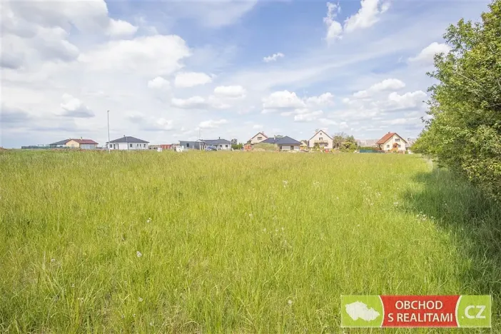 Prodej pozemku, Stolany, 1366 m2