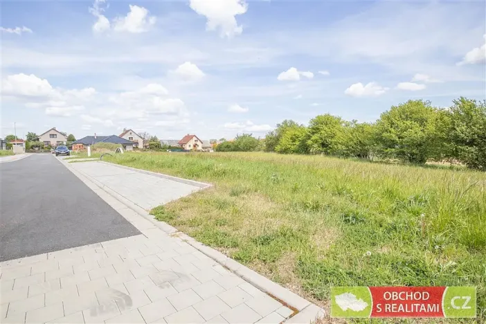 Prodej pozemku, Stolany, 1366 m2