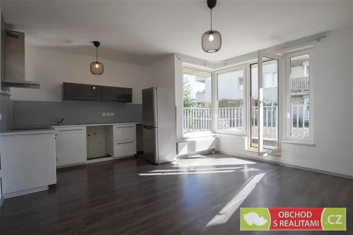 Pronájem bytu 2+kk, Praha, Janýrova, 58 m2