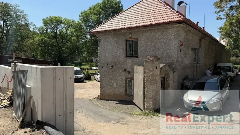 Prodej pozemku pro bydlení, Praha - Záběhlice, K prádelně, 2166 m2