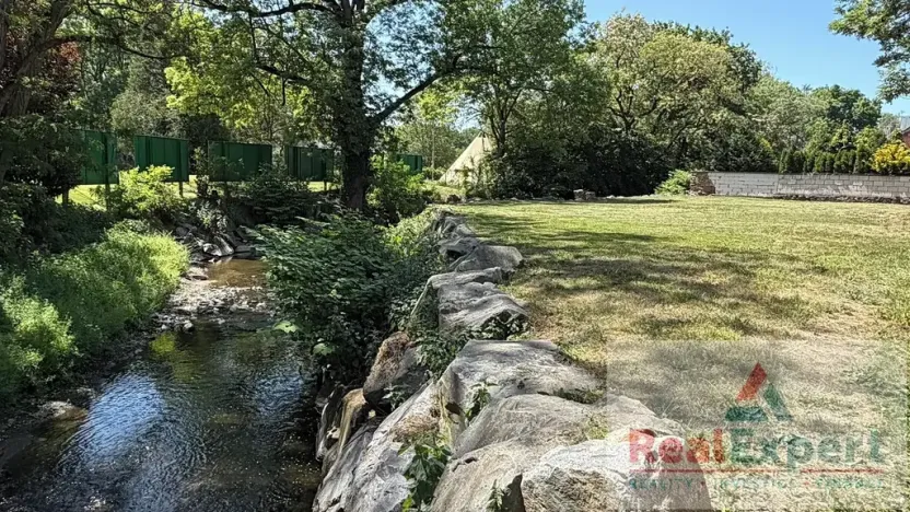 Prodej zemědělské usedlosti, Praha - Záběhlice, K prádelně, 950 m2