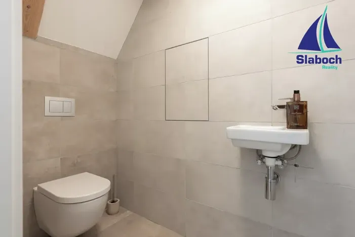 Prodej bytu 2+kk, Praha - Jinonice, Řeporyjská, 84 m2