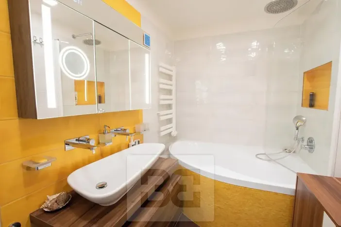 Pronájem bytu 2+1, Praha - Nové Město, Ječná, 77 m2
