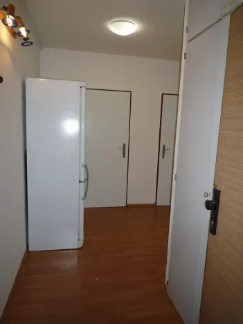 Pronájem bytu 1+1, Praha - Modřany, Krouzova, 44 m2