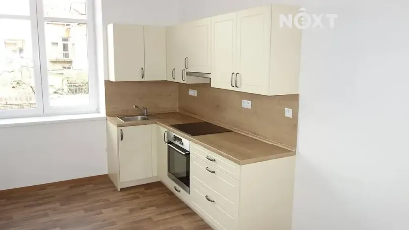 Pronájem bytu 1+1, Tábor, Budějovická, 43 m2