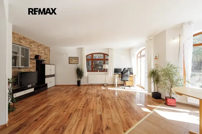 Prodej rodinného domu, Tuchoměřice, Ke Statenicím, 347 m2