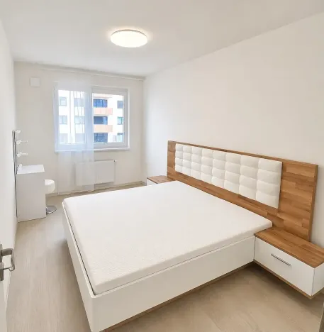 Pronájem bytu 2+kk, Praha - Kbely, Sedlářova, 51 m2