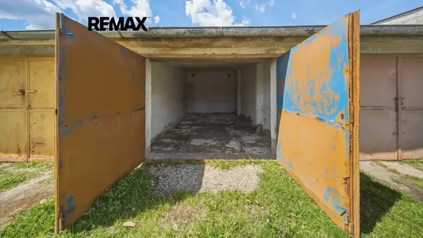 Prodej garáže, Česká Lípa, 20 m2