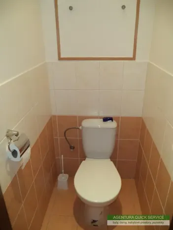 Pronájem bytu 1+1, Praha - Háje, Brechtova, 30 m2