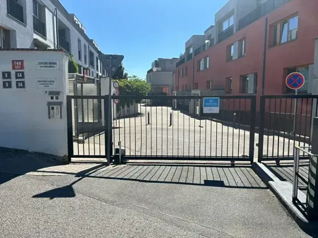 Pronájem bytu 4+kk, Praha - Jinonice, Za zámečkem, 124 m2