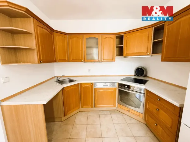 Prodej bytu 2+kk, Jablonec nad Nisou, Dvorská, 57 m2