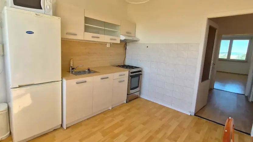 Pronájem bytu 3+1, Praha - Modřany, Vokrojova, 78 m2