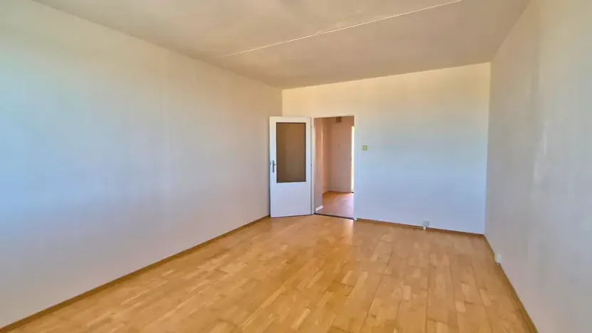 Pronájem bytu 3+1, Praha - Modřany, Vokrojova, 78 m2