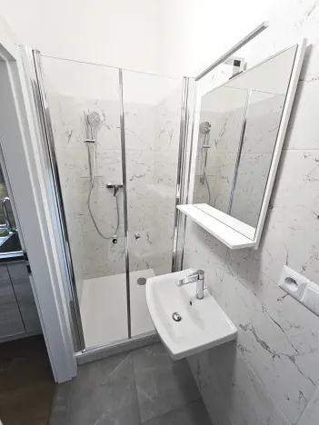 Pronájem bytu 1+1, Praha - Vinohrady, Mánesova, 28 m2