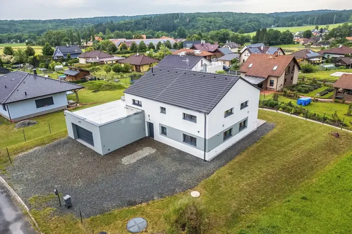 Prodej rodinného domu, Kornatice, 270 m2