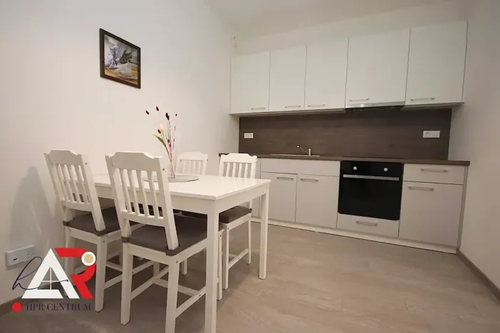 Pronájem bytu 1+1, Brno, Poříčí, 43 m2