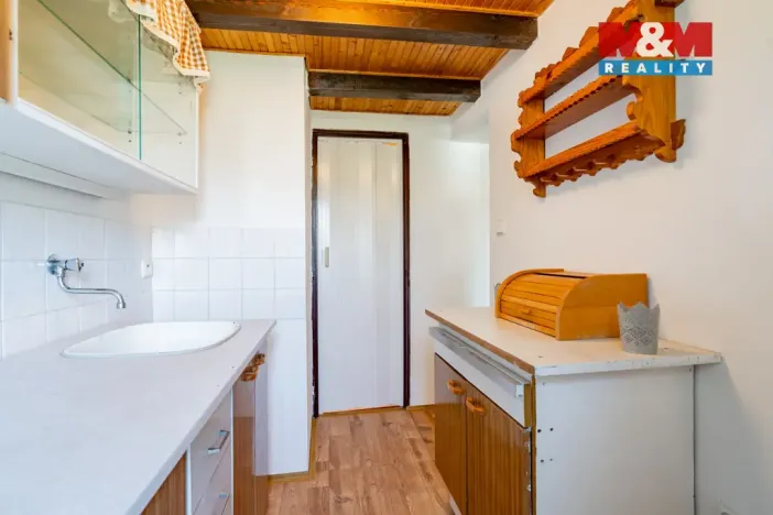 Prodej chaty, Nasavrky, 35 m2