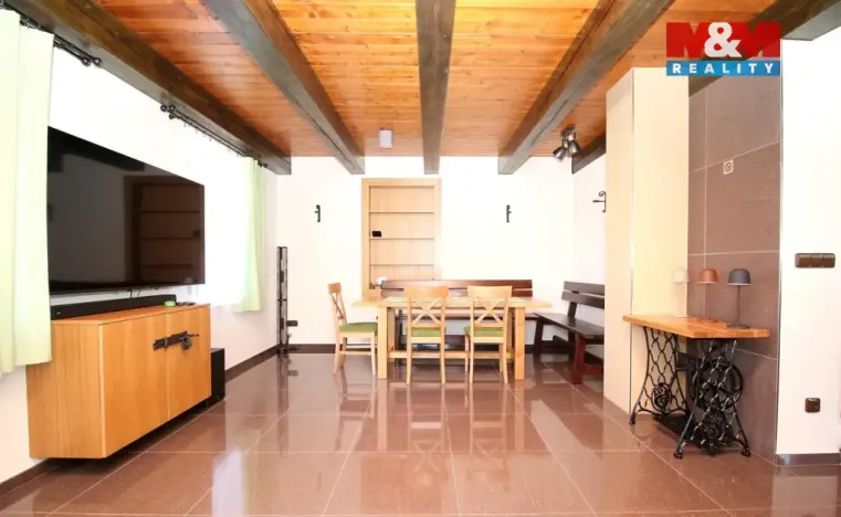 Pronájem rodinného domu, Náchod - Jizbice, 149 m2