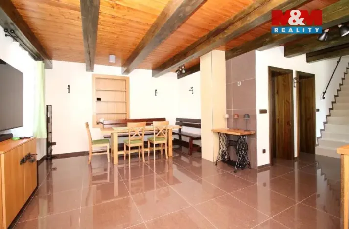 Pronájem rodinného domu, Náchod - Jizbice, 149 m2