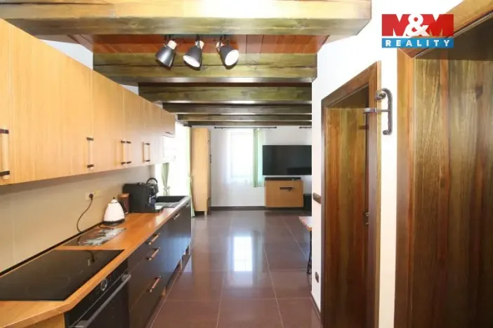 Pronájem rodinného domu, Náchod - Jizbice, 149 m2